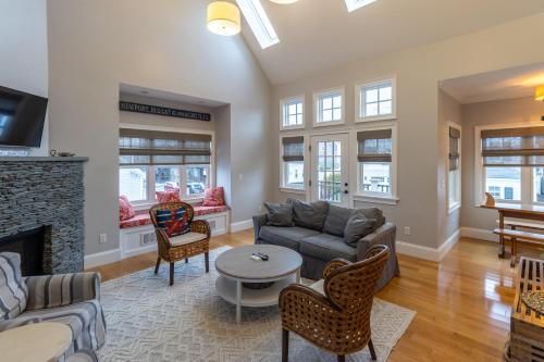 The Newport Lofts - 611 Thames Street in Newport, USA