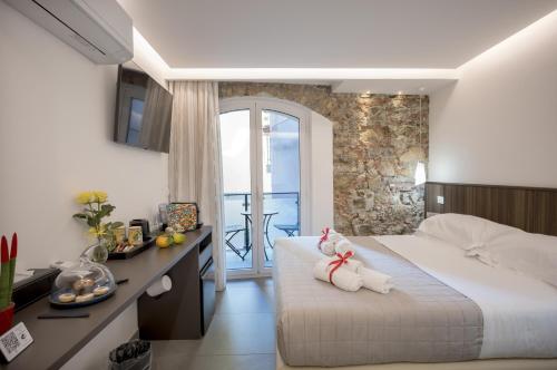 2 bedrooms, 2 beds
