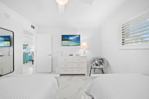 Sandpiper Beach 102 - image 3