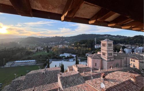 Beautiful Apartment In Nocera Umbra