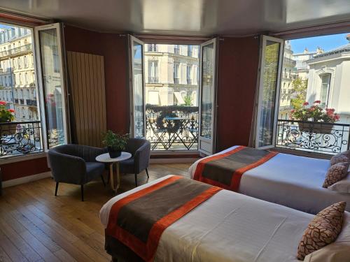 Home Latin - main image