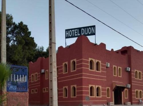 Welcome Hôtel Dijon (Welcome Hotel Dijon) in Ouzoud