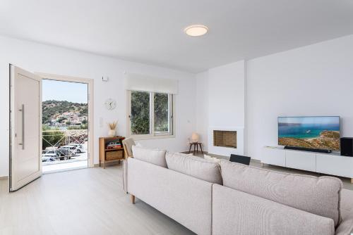 2 bedrooms, 4 beds