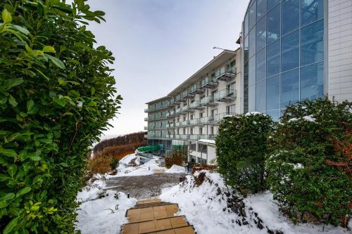 624888713 Hotel Ózon & Luxury Villas
