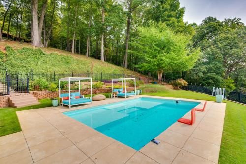 Modern Retreat with River View in Roswell! Modern Retreat with River View in Roswell!