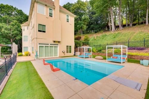 Modern Retreat with River View in Roswell! Modern Retreat with River View in Roswell!