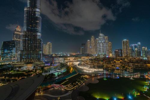 The View of a Lifetime - Luxury Living with Full Burj Khalifa & Fountain Show - 1702, Dubái (foto 3)