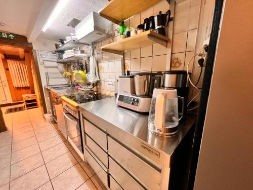 City Center Kamen in คาเมน