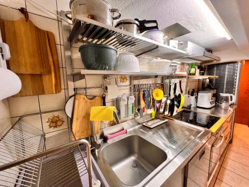 City Center Kamen in คาเมน