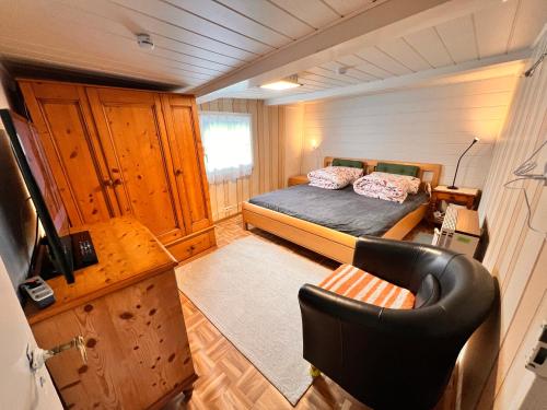 City Center Kamen in คาเมน