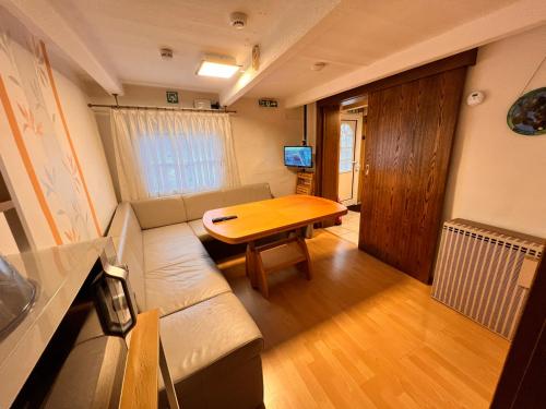 บริการและสิ่งอำนวยความสะดวก, City Center Kamen in คาเมน