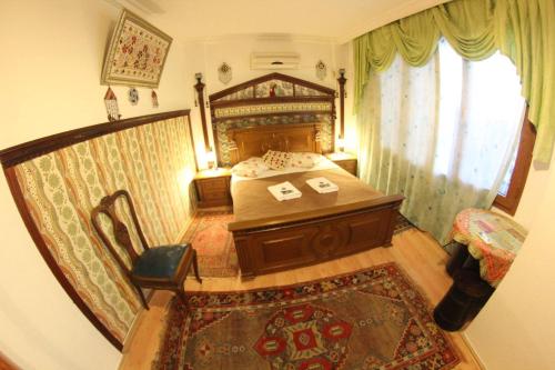 1 queen bed