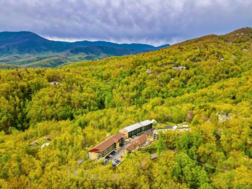 Laurel Point Resort in Gatlinburg, USA