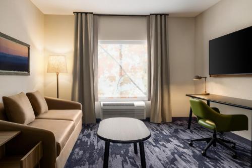 Fairfield by Marriott Inn & Suites Bethlehem PA - image 4