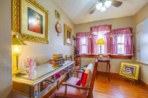 Walk to Civic Center! Lovely Lebanon Home in 亞爾伯特李 (MO)