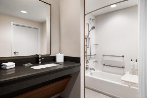 Fairfield by Marriott Inn & Suites Bethlehem PA in Bethlehem, USA