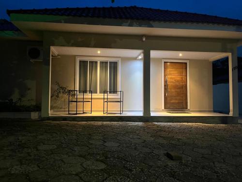 Casa Aconchegante na Barra do Sambaqui - Floripa in Praia de Daniela