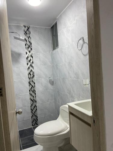Apartamento Nuevo con Piscina Bien Ubicado in Palicare