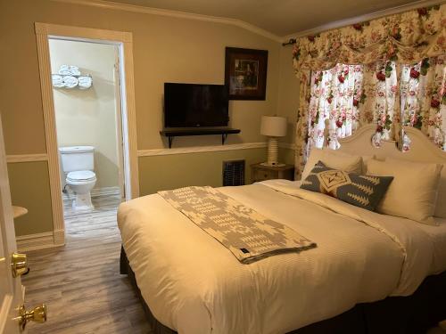 Arrowhead Lake Inn in Lake Arrowhead, USA