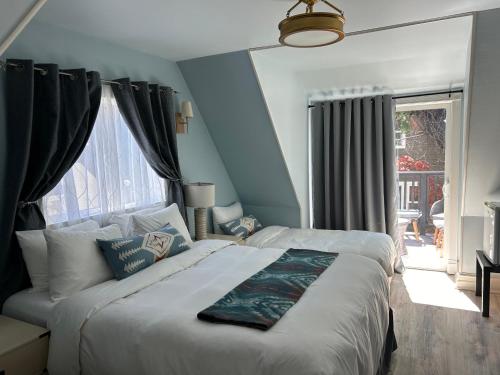 1 queen bed