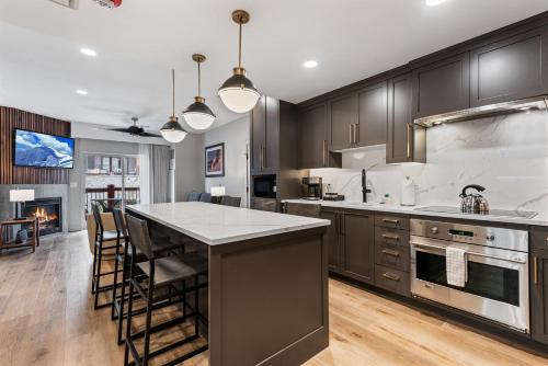 Ski in/out at Westgate, 1BR Condo, Resort amenities, Multiple Pools, Onsite Spa, & Restaurant 3614A thumb 3
