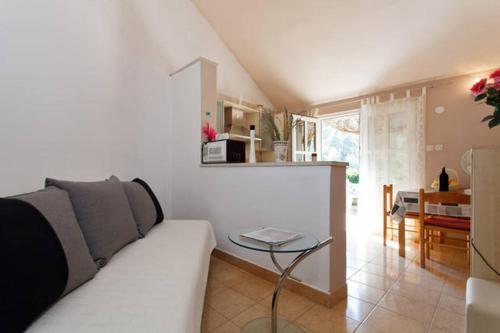  Apartment Quiet Hvar in Jelsa