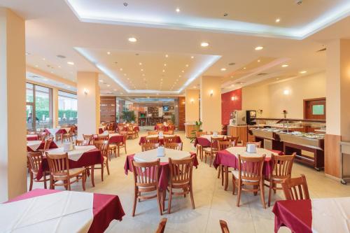 Hotel RIAGOR - ALL INCLUSIVE – Sunny Beach, WY