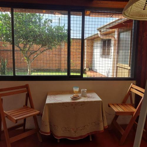 편의 시설/서비스, La esquina in 도스 데 마요