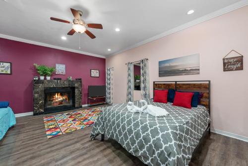 Spacious 2BR Apt with King Beds & Fully Equipped Kitchen near Miller Szabadtéri Színház