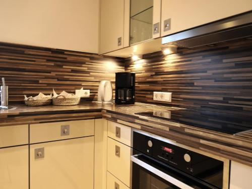 Am Loo 8b List - main image