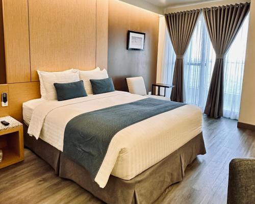 1 queen bed