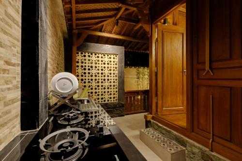 Suraya Ubud Villa - image 2