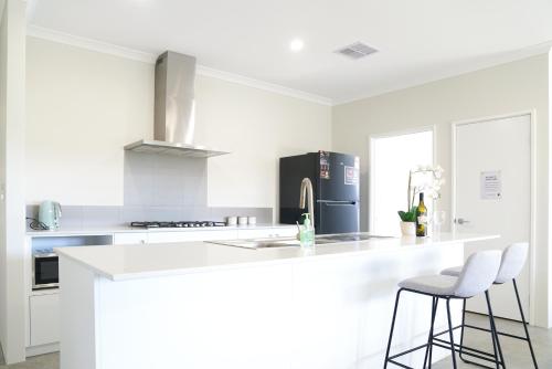 StayAU 5BRM Coastal Retreat for Families Baldivis