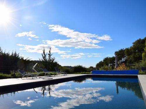 Swimming pool, Apartment in Marche with Pool near Adriatic in Lapedona