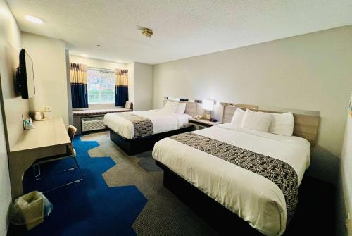Queen Room with Two Queen Beds - Disability Access/Non-Smoking