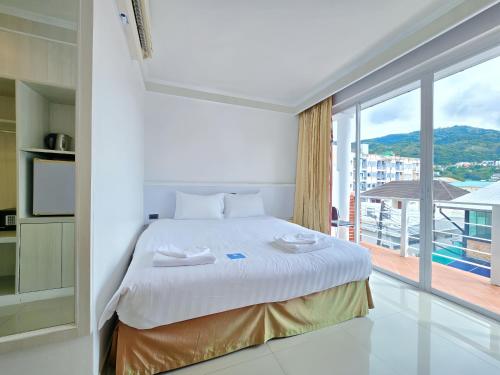 room detail thumbnail 0