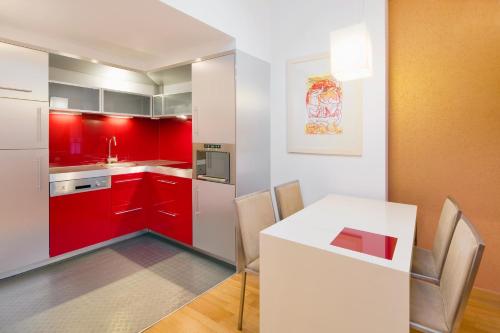 Mamaison Residence Diana Room Type - Premium Studio