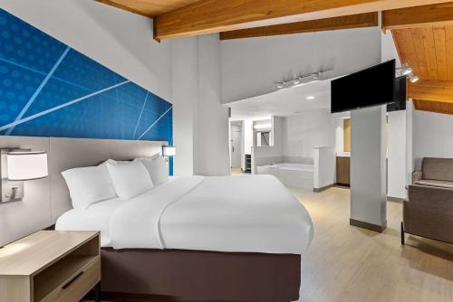 Comfort Inn in Concord, USA