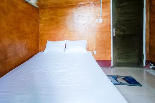Rejeng Bungalow Room Type - Standard Double Room