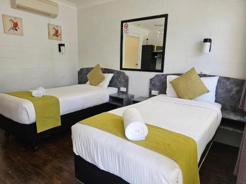 Azalea Motel Room Type - Standard Twin Room