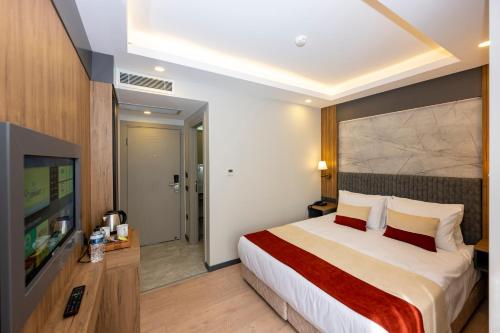 Double Room image 4