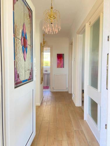 2 Bed Retreat with amazing see view in Woodingdean