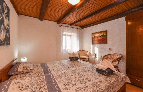 Apartment image 2