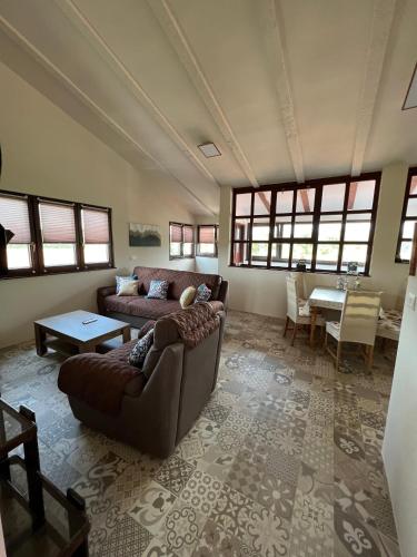 Apartment image 6