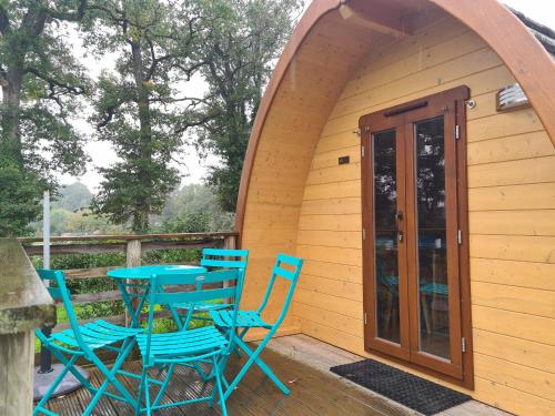 Cabane forestière en Berry près d'une base nautique - FR-1-591-647 (Cabane forestiere en Berry pres d'une base nautique - FR-1-591-647) in 普利尼諾特達姆