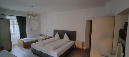 Hotel Gasthof Markterwirt - image 9