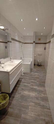 Hotel Gasthof Markterwirt - image 3