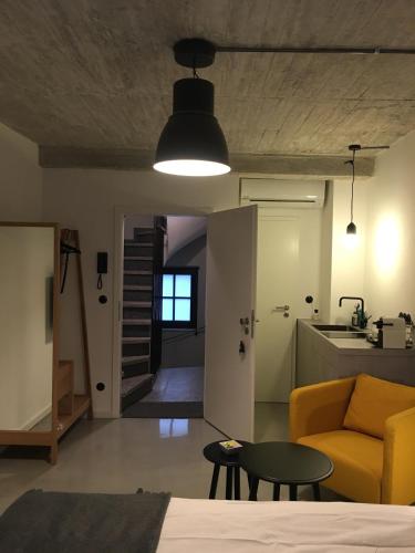 Square Rooms - image 3