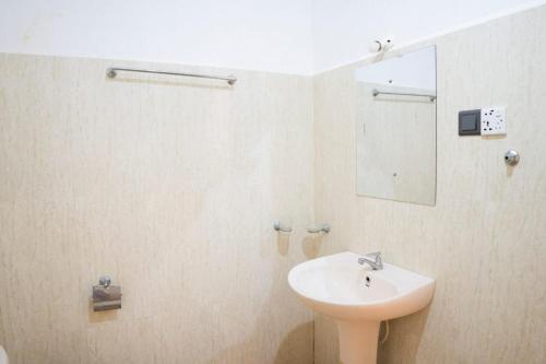 Deluxe Double Room image 1