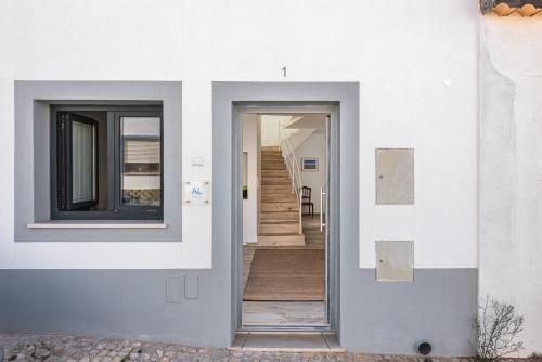 Exterior view, Casa do Bispo in Vila Do Bispo